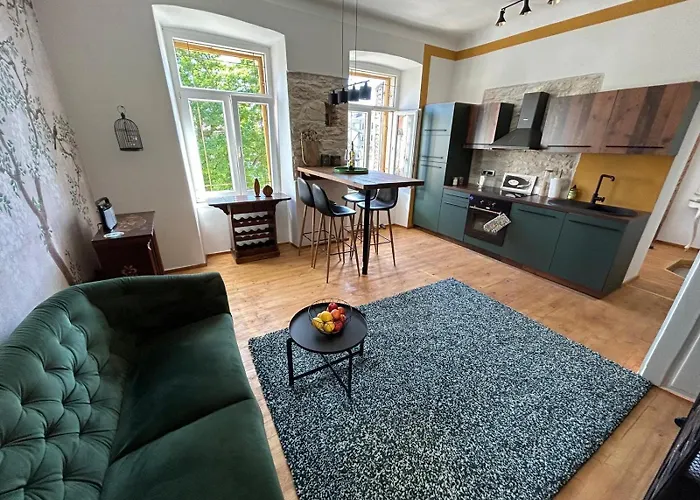 Piazza Delle Erbe * Pula